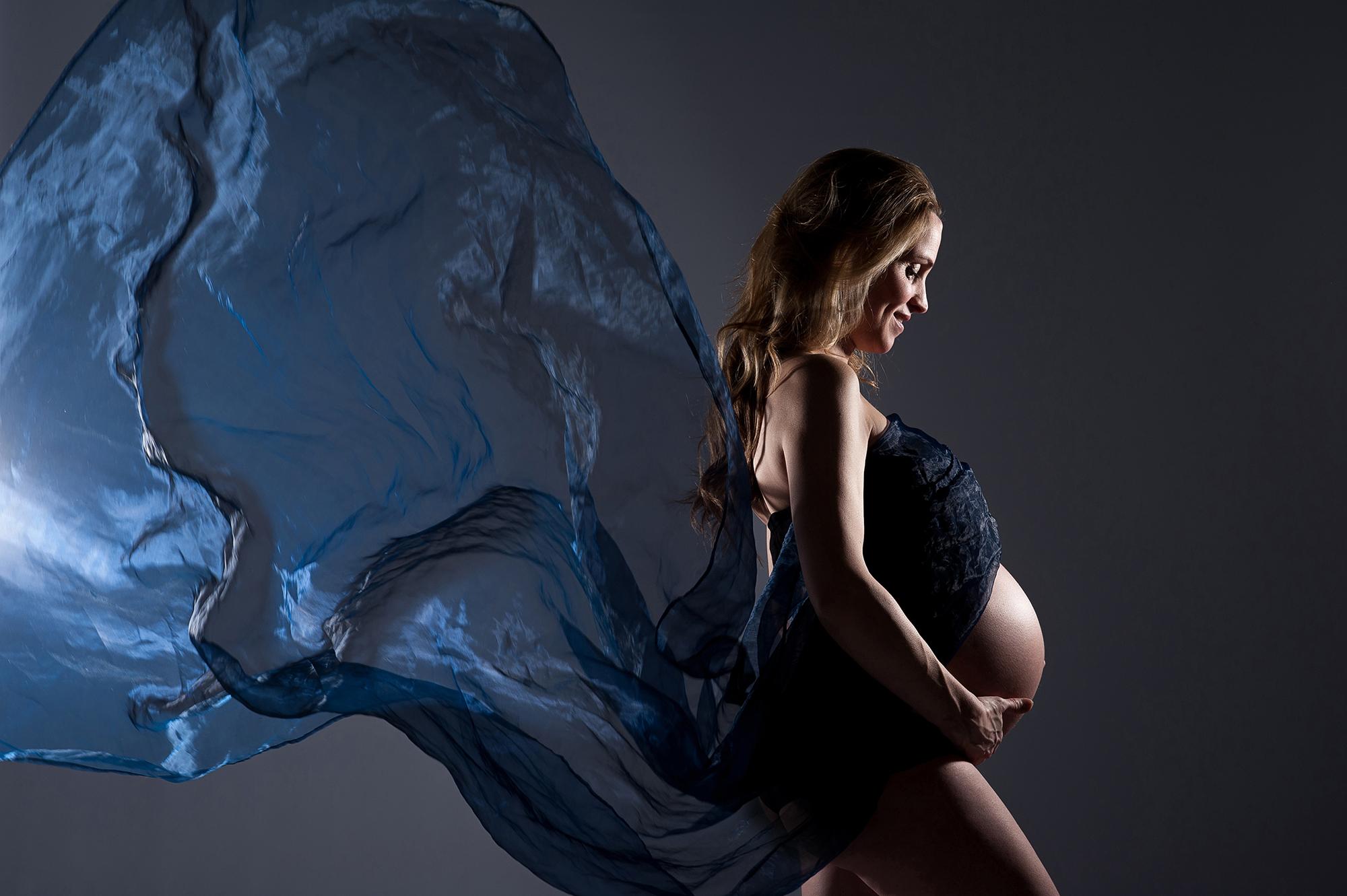 Zwangerschaps- of babyfotoshoot + afdruk bij Fotostudio Duo